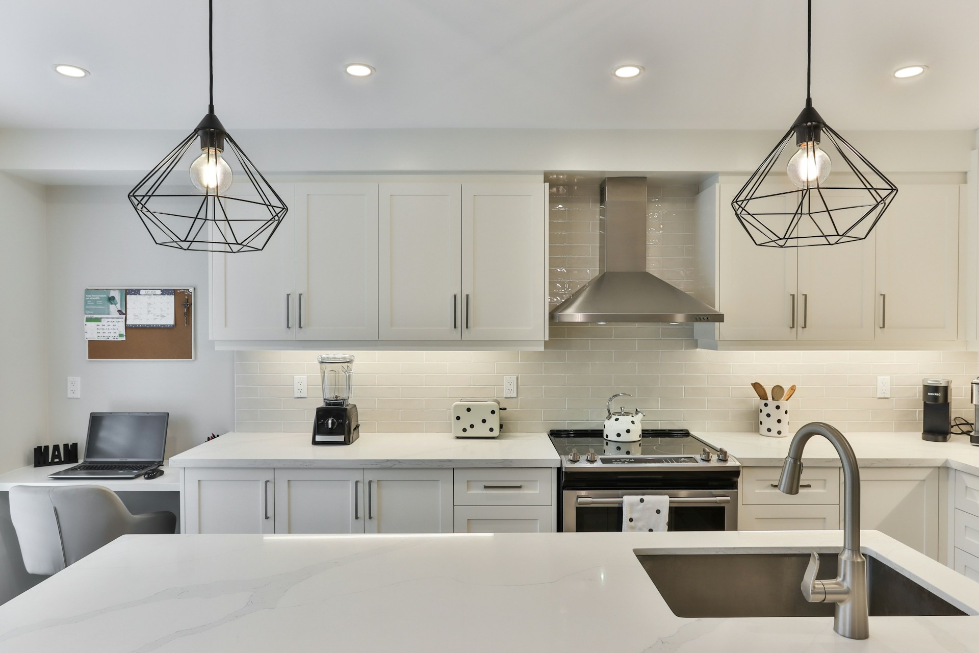 Timeless Kitchen Design: Achieving Classic Elegance with Jatoba Kitchens