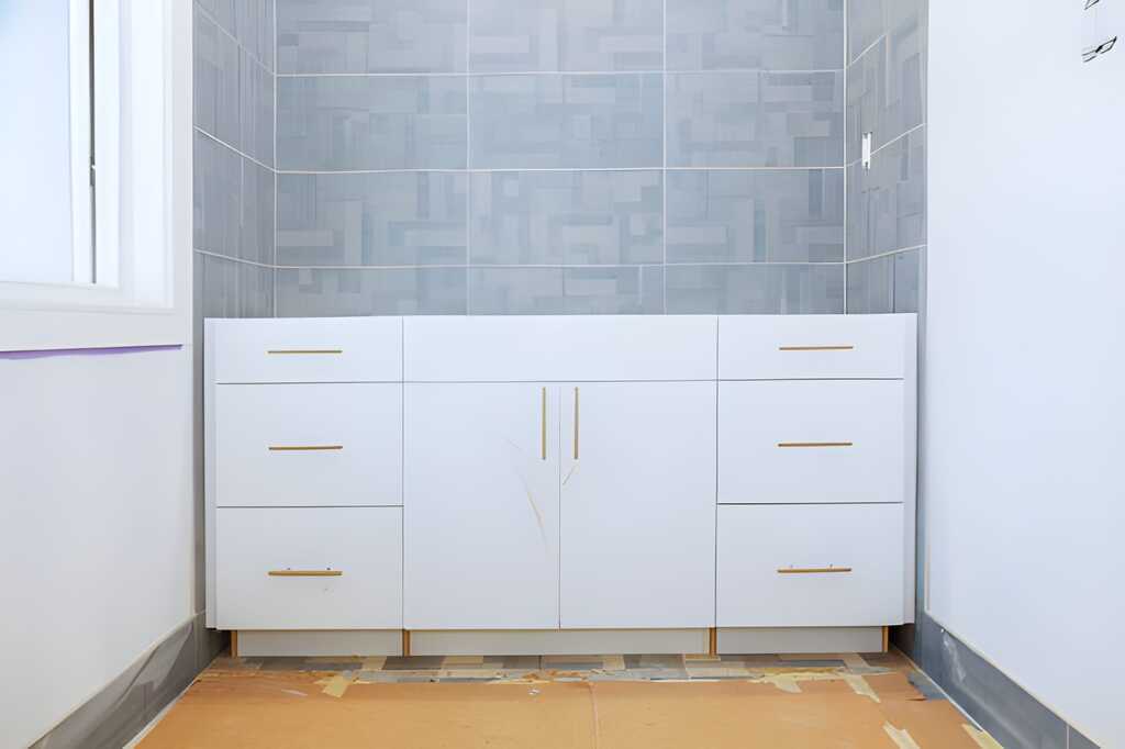 The Technical Guide to Waterproofing: Materials & Finishes for Bathroom Cabinets in Toronto